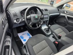 Skoda Octavia 1.6 TDI full