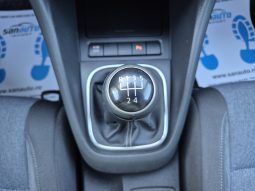 Volkswagen Golf VI 1.6 TDI full