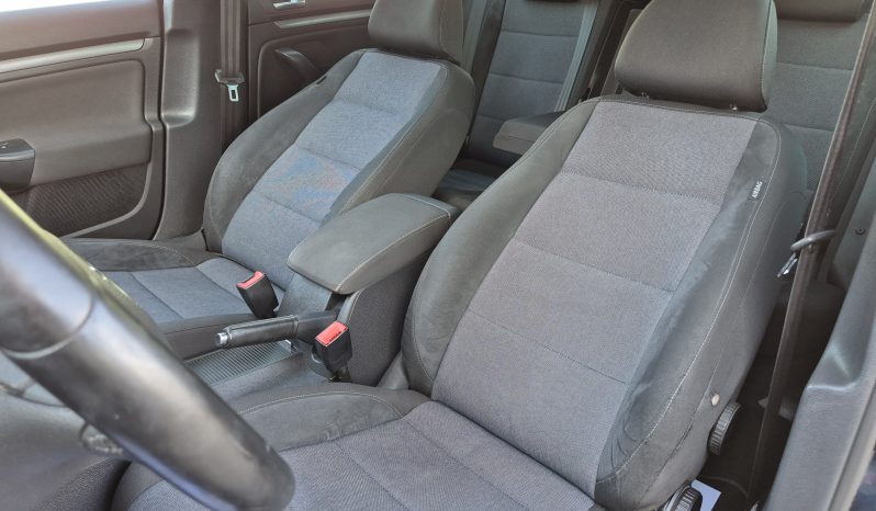 Volkswagen Golf VI 1.6 TDI