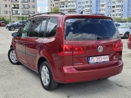 VW Touran 1.6 TDI 7 locuri