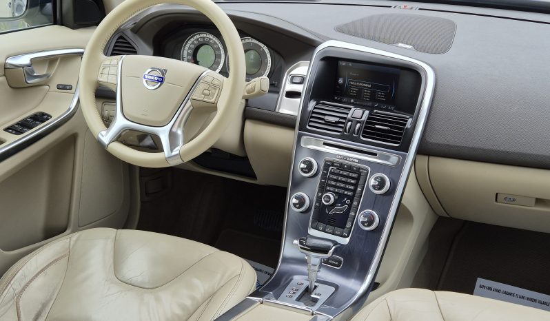 Volvo XC60 2.4 D5 Ocean Race