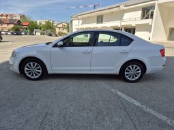 Skoda Octavia 1.4 TSI Ambition full