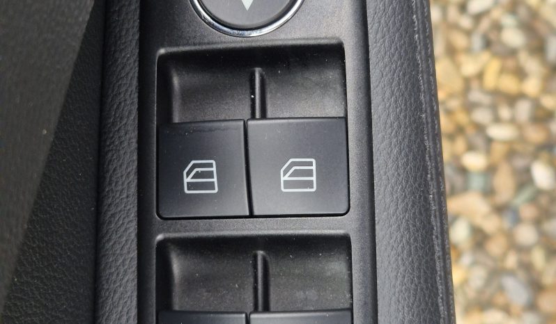 Mercedes-Benz E-Klasse E 200 CDI BlueEfficiency Standard
