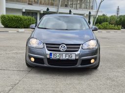 Volkswagen Jetta 2.0 TDI full