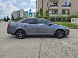 Volkswagen Jetta 2.0 TDI full