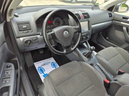 Volkswagen Jetta 2.0 TDI full