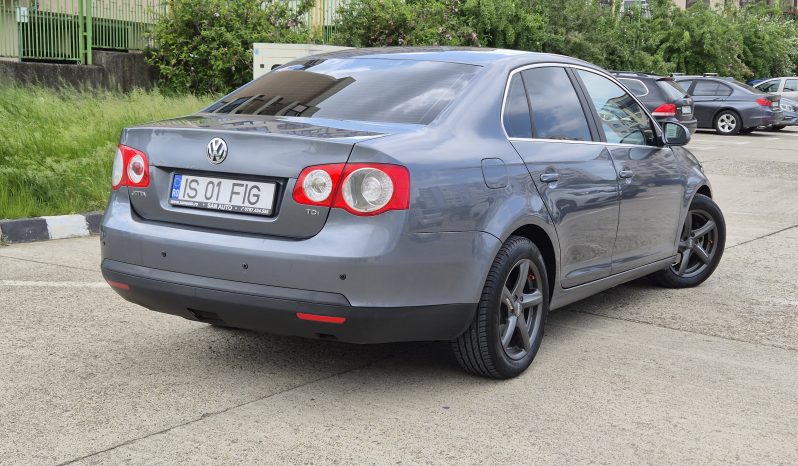 Volkswagen Jetta 2.0 TDI