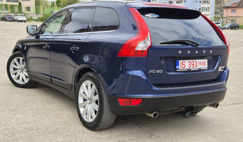 Volvo XC60 2.4 D5 Ocean Race