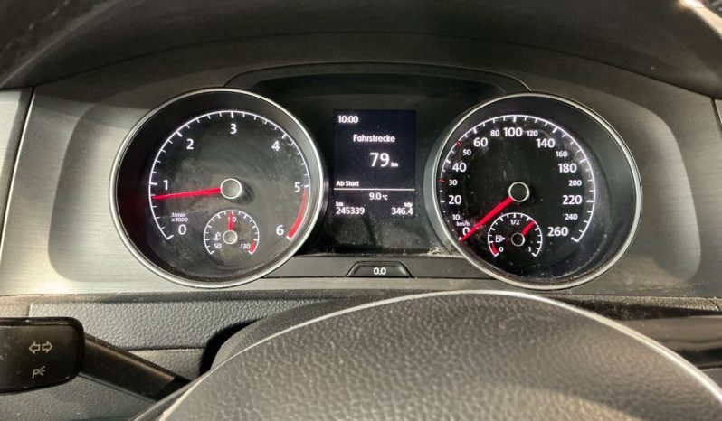Volkswagen Golf VII 1.6 TDI Comfortline BlueMotion Tech