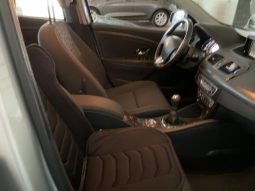 Renault Megane 1.5 dCi Paris full