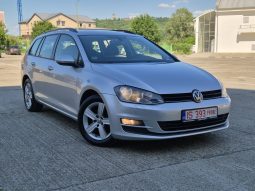 Volkswagen Golf VII 1.6 TDI Comfortline Blue