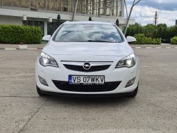 Opel Astra J 1.7 CDTI full