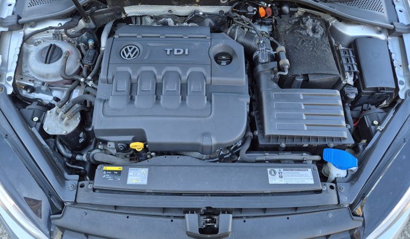 Volkswagen Golf VII 1.6 TDI Comfortline Blue