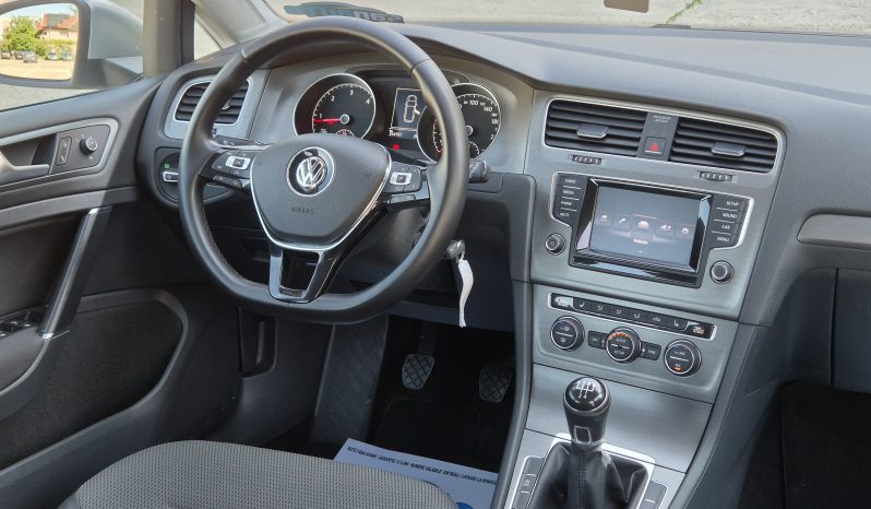 Volkswagen Golf VII 1.6 TDI Comfortline Blue