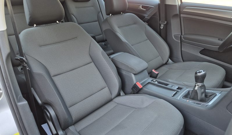 Volkswagen Golf VII 1.6 TDI Comfortline Blue