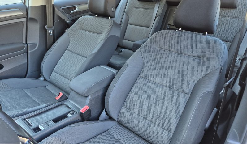 Volkswagen Golf VII 1.6 TDI Comfortline Blue