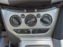 Ford Focus 1.6 TDCi full