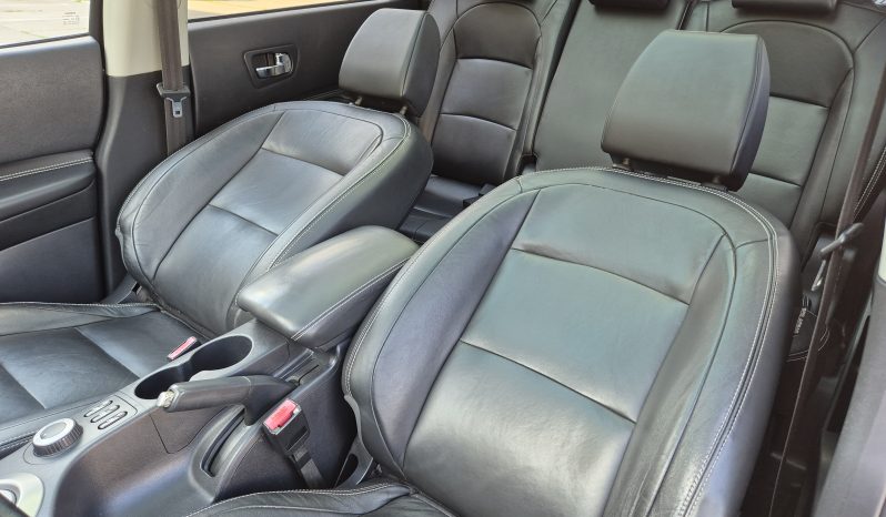 Nissan Qashqai 4×4 2.0 dCi 7 locuri