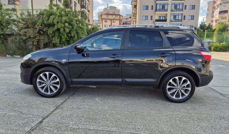 Nissan Qashqai 4×4 2.0 dCi 7 locuri