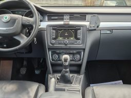 Skoda Superb 2.0 TDI full