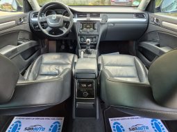 Skoda Superb 2.0 TDI full
