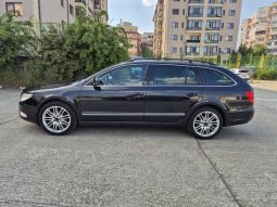 Skoda Superb 2.0 TDI full