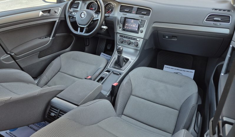 Volkswagen Golf VII 1.6 TDI Comfortline BlueMotion Tech
