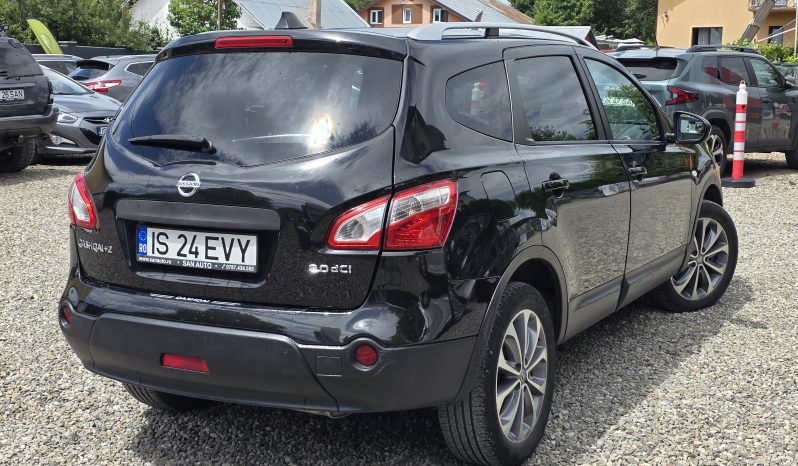 Nissan Qashqai 4×4 2.0 dCi 7 locuri