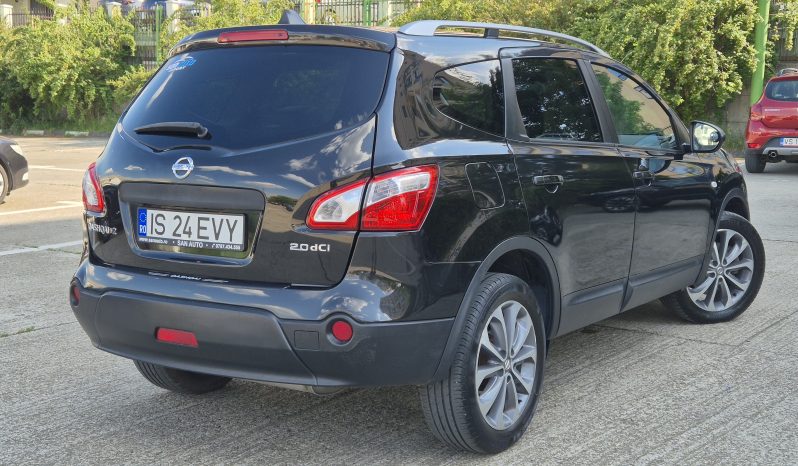 Nissan Qashqai 4×4 2.0 dCi 7 locuri