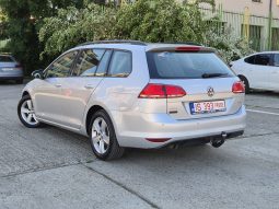 Volkswagen Golf VII 1.6 TDI Comfortline Blue