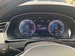 Volkswagen Passat 2.0 TDI Executive BluMotionTech full