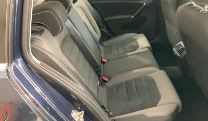 Volkswagen Golf VII 1.6 TDI Executive BlueMotion Tech