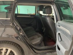 Volkswagen Passat 2.0 TDI Executive BluMotionTech full