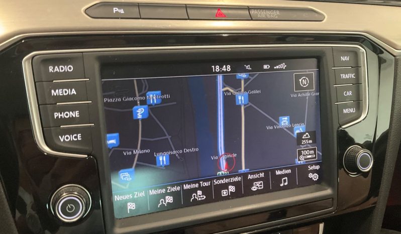 Volkswagen Passat 2.0 TDI Executive BluMotionTech