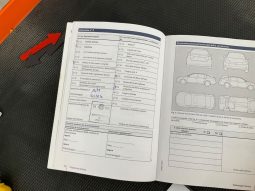 Volkswagen Golf VII 1.6 TDI Executive BlueMotion Tech full