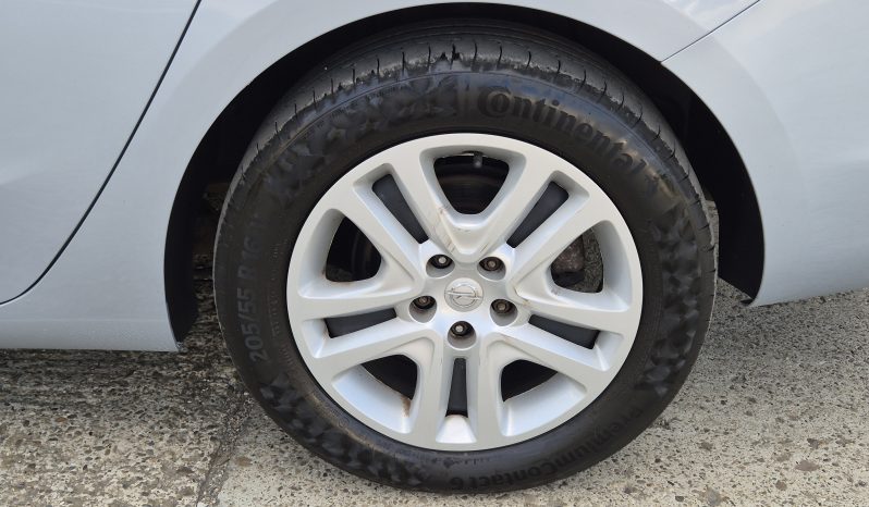 Opel Astra 1.6 CDTI DPF Edition Start/Stop