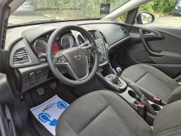 Opel Astra J 1.6 CDTI full