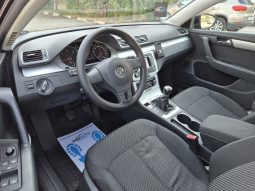 Volkswagen Passat 2.0 TDI Trendline BlueMotion Tech full