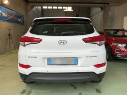 Hyundai Tucson 1.7 CRDi Comfort ISG 2WD full