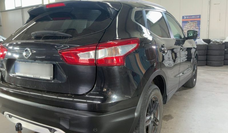 Nissan Qashqai 1.6 dCi Black Edition