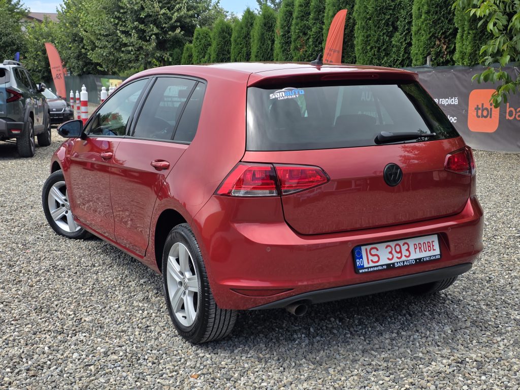 Volkswagen Golf VII 1.6 TDI Comfortline BlueMotion Tech