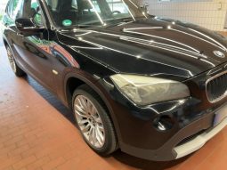 BMW X1 xDrive 18d full