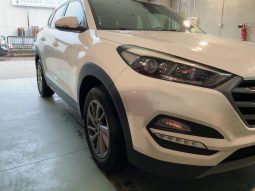Hyundai Tucson 1.7 CRDi Comfort ISG 2WD full