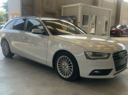 Audi A4 2.0 TDI Advanced full