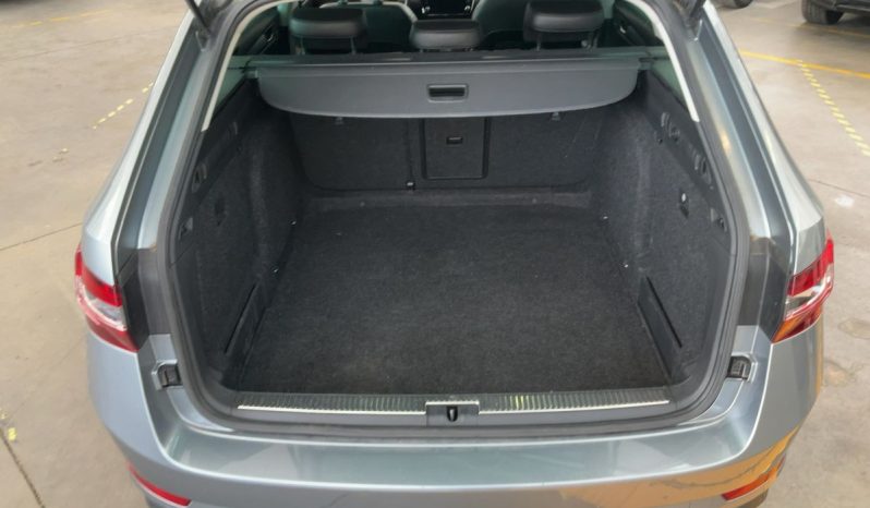 Skoda Superb 2.0 TDI Style