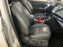 Ford Kuga 2.0 TDCi Titanium full