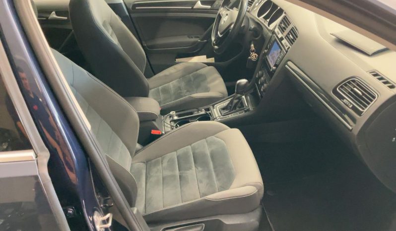 Volkswagen Golf VII 1.6 TDI Executive BlueMotion Tech