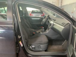 Volkswagen Passat 2.0 TDI Trendline BlueMotion Tech full