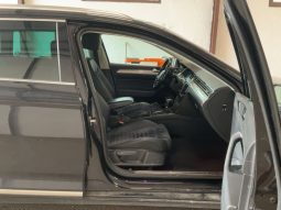 Volkswagen Passat 2.0 TDI Executive BluMotionTech full