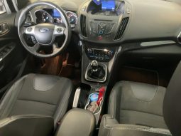 Ford Kuga 2.0 TDCi Titanium full